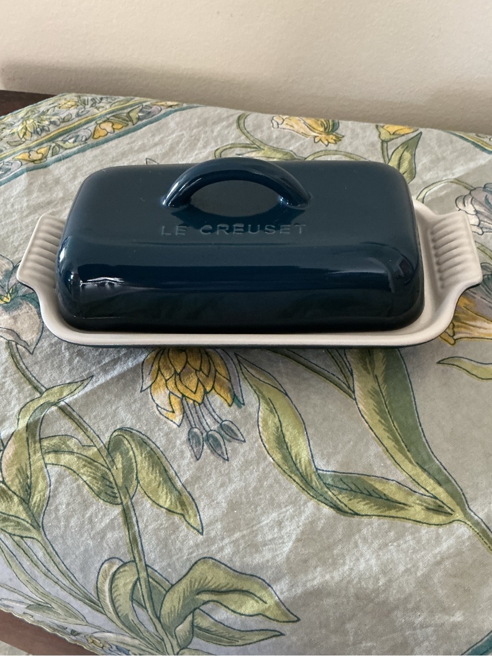 Le Creuset Dark Blue Heritage Butter Dish Nuit with Cover NWT NEW